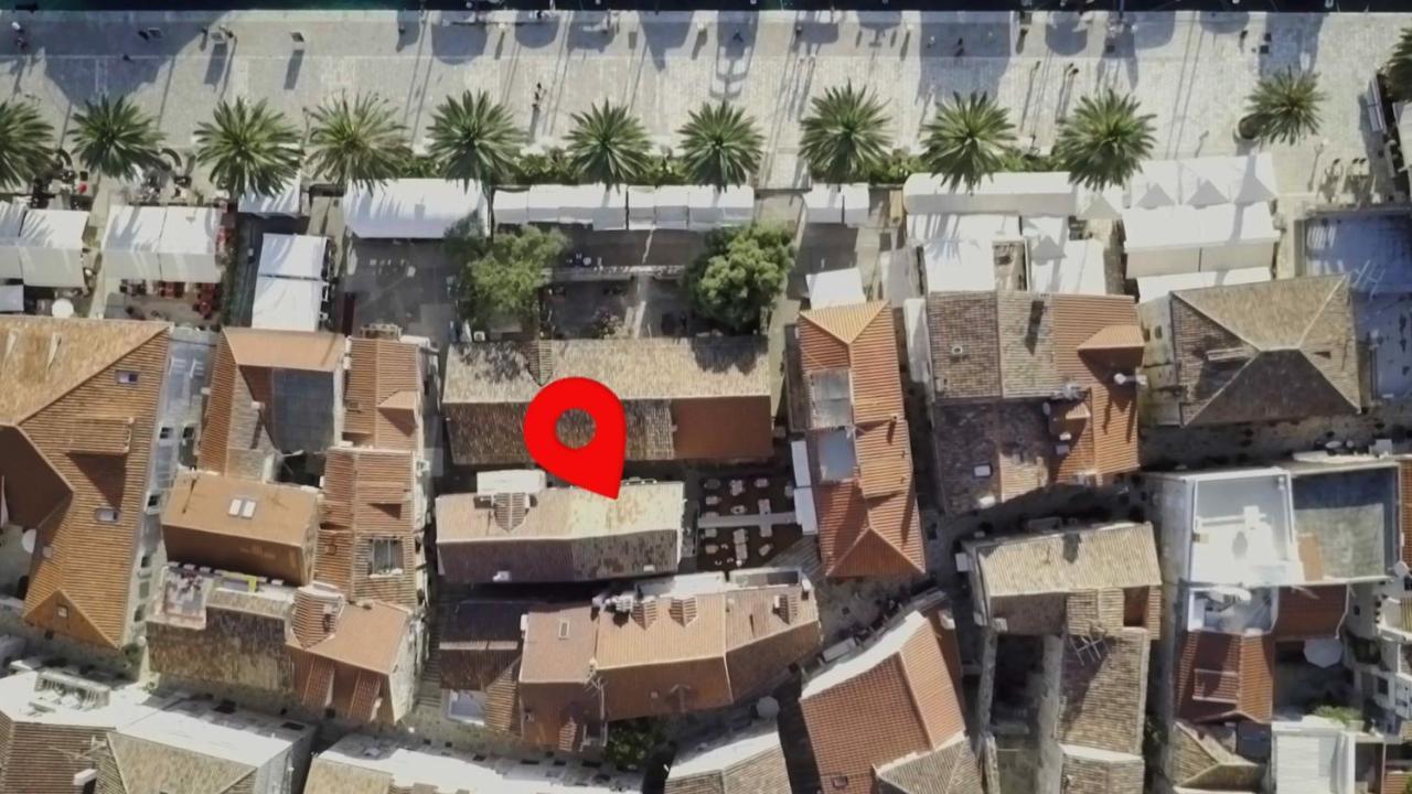 Apartment Street Garden Hvar Town
